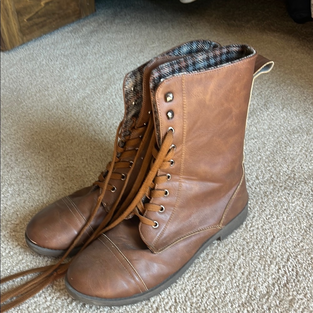 Brown Leather Women’s combat boots